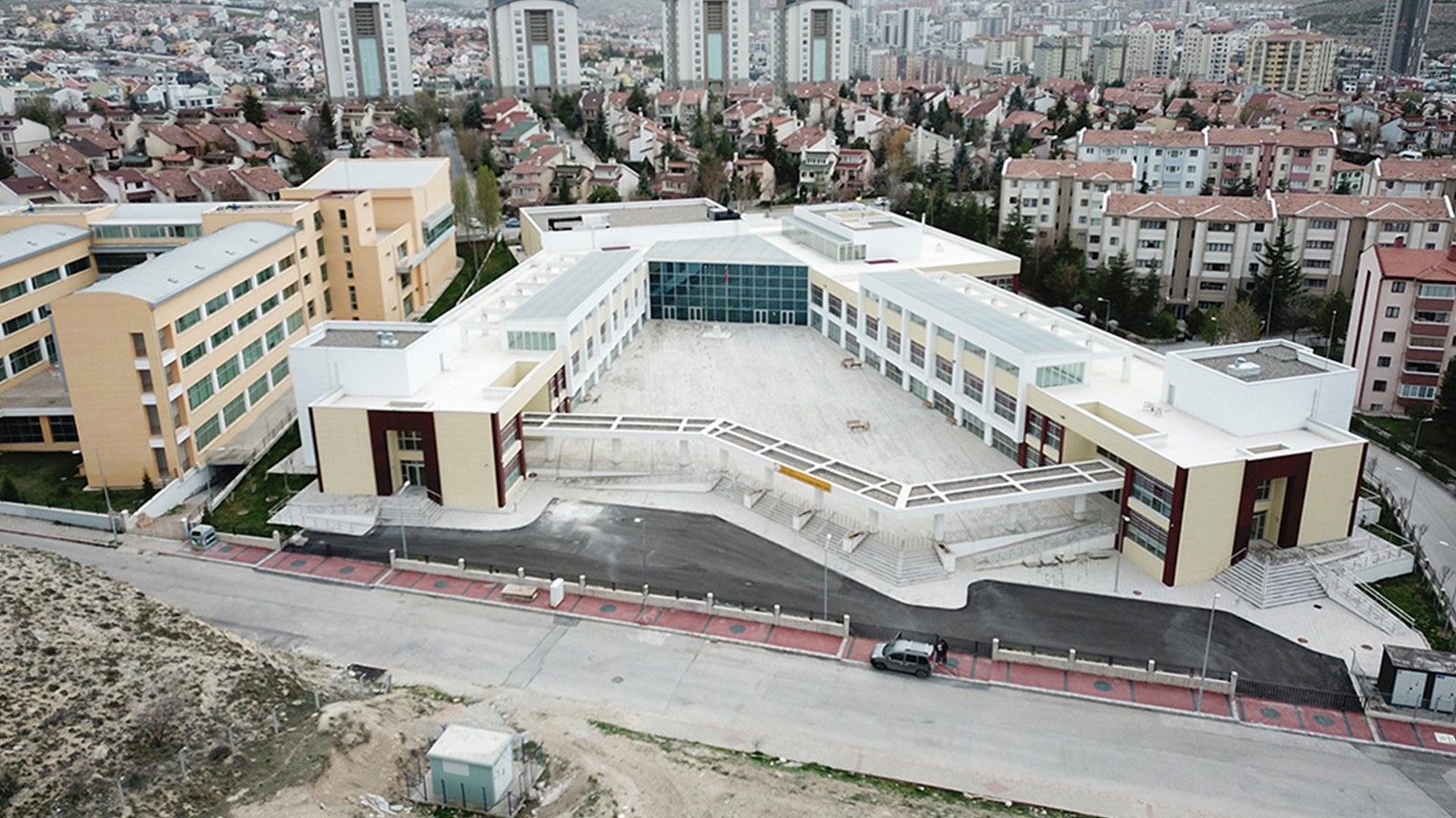 Serçev Engelsiz Mesleki ve Teknik Anadolu Lisesi